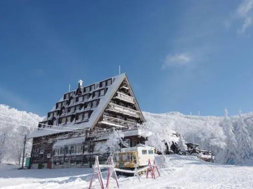 Forest Inn Sangoro