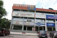 The First Hotel Hotels near Chandigarh beauty palace