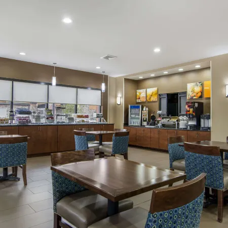 Comfort Suites