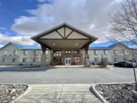 A Riverside Inn Travelodge by Wyndham Hotels in Fairplay