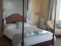The Captain Cook Inn Hotels in Hinderwell