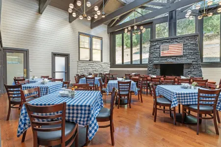 Best Western Plus Novato Oaks Inn Отели в г. Сан Джеронимо