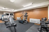 Best Western Tower West Lodge - Gym