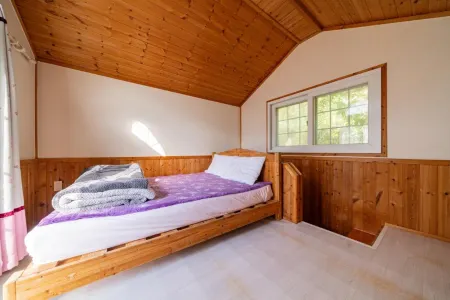 Pocheon Zeiland Отели в г. Чхорвон