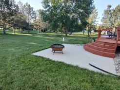 Yankton home close to the lake