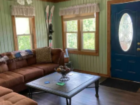 Charming house on deep water cove and amazing views Hotels in Grainger County