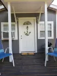The Red Hen: Staycation! Swimming, Man Cave, Atari