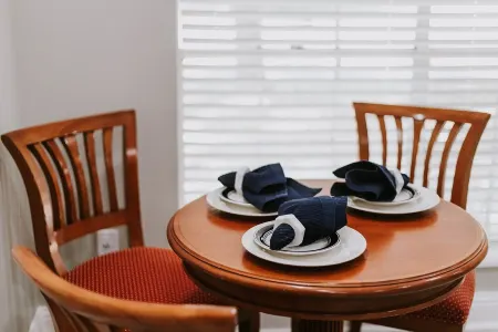 Twin Oaks - Close to Beach & Downtown Ocean Springs! Golf Cart Available to Rent Отели рядом с достопримечательностью «Шелл»