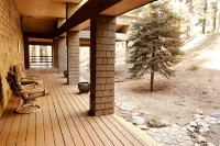 Modern 4BR  Playground  Deck