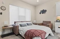 Work Here!! King Bed, 400+ Mbps WiFi, BYU