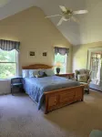 Single Level Lakehouse Retreat