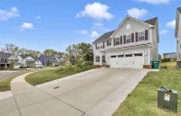 Copper Ridge! New Lovely 2 Bedroom Unit! 1200 Sqf