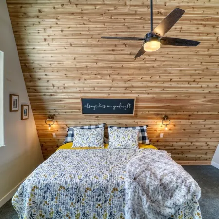 Stunning A-frame cabin on Maud Lake ( Near Detroit Lakes )