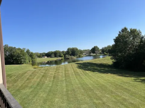 Luxury condo at Mark Twain Lake