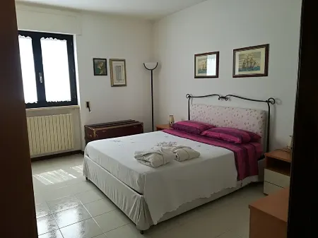 COMFORTABLE AND DELIGHTFUL THREE-ROOM APARTMENT ONE STEP FROM THE CASTLE OF OTRANTO