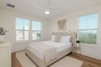 Beach Access Oasis with Heated Pool and Guest Suite - Private Pool