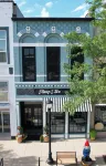 MJ's Penthouse ,a piece of paradise on Monroe's historic square Hotels near Baumgartner's Cheese Store & Tavern