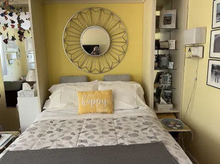 Quaint Ogunquit Condo 5 Min.Walk To Perkins Cove & Marginal Way