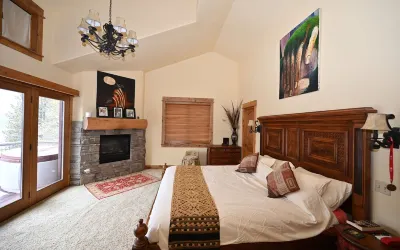 Large Private Home - great base to explore Yellowstone area