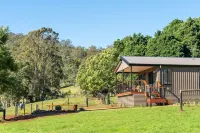 Farm "The Stockyards " 3 Bed Views Foxground.