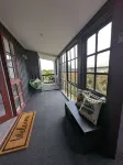 PHILLIP ISLAND Smiths BeachStunning 2br ApartmentWalk 1min Beach 5min GP Track