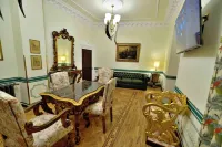 REGIMENTAL the luxury apartment