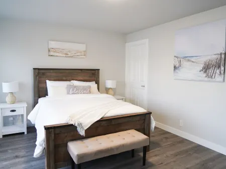 Sunrise@Potlatch-Waterfront Luxury Home Hood Canal