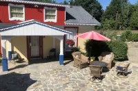 Private 3 room Queen Suite w/Kitchenette فنادق في Port Deposit