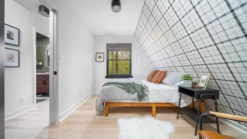 Higgins Haus, Cozy Modern A-Frame Hôtels à : Roscommon County