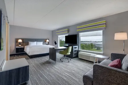 Hampton Inn & Suites by Hilton Burlington Toronto