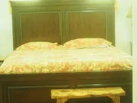 Luxury ranch home/cabin mountain retreat  Carson Natl Forrest