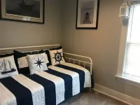 Historic and Quiet St. Joseph Neighborhood: Lovely Comfortable 100 yo Two Story - Frühstück