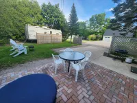 Newly remodeled bright garden apartment right in the Village of Northport, MI!