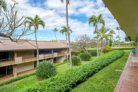 Maui Eldorado, Snorkel Black Rock, Kaanapali Cabana, Golf, Walk to Whalers