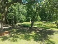 Quiet 4 bedroom close to the beach