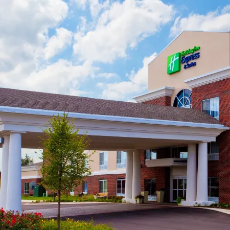 Holiday Inn Express & Suites LAKE ZURICH-BARRINGTON by IHG