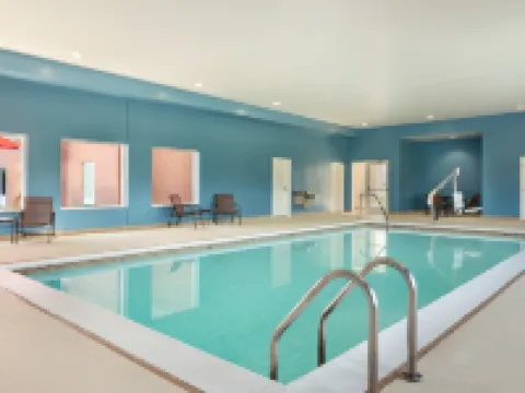 Hampton Inn St. Louis-Columbia Hotels in Monroe County