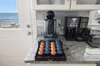 Private Beach! Spectacular Ocean Views!