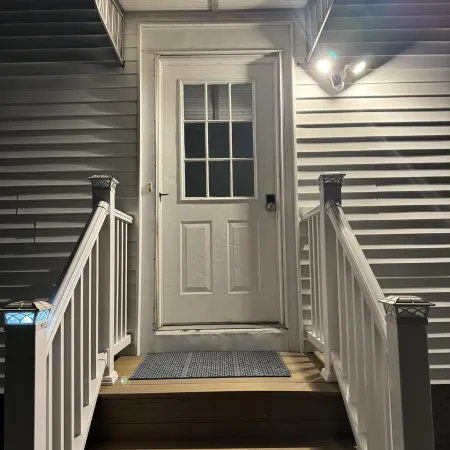 Little Rhody Отели в г. Потакет