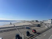 The Great Escape II. Newly renovated and beautiful Unit on Hampton Beach.