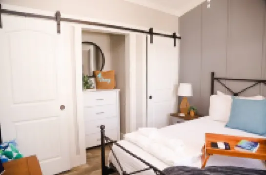 1 Bdrm, Sleeps 4, Close to water, Firepit, Pet friendly, Full Kitchen