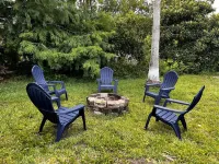 Cozy 4BR Home w/ Solar heated Pool, BBQ, & Bonfire