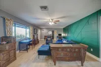 Downtown Paradise🏝 Heated Pool-SpaLOCATION🌇🌄