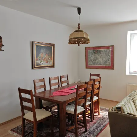 O3 - Gut Ausgestattete 180qm Wohnung Отели в г. Графенвёр