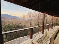 Spectacular Views! Hot tub, Hiking, Waterfalls, FishingReduced Rates Hotels in South Toe