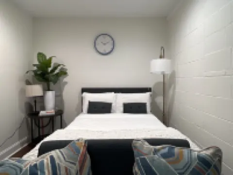 1 BR Fully Handicap Accessible