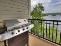 Lake Life Luxury on the Water Hotele w: Grainger County