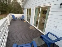 Cozy 2-Bedroom 2 Bath Cottage in Enjoyable Ocean Springs! Sleeps 4 Guests. Hotels in Gulf Park Estates