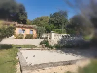 Seen on the Luberon Hotels in Apt