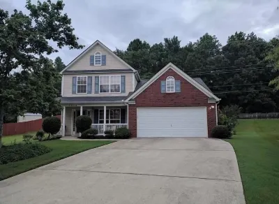 Cozy Family Home, Owners Suite near I-675, I-75 & I-285, I-20 & Atlanta airport Hotels near Clayton State University
